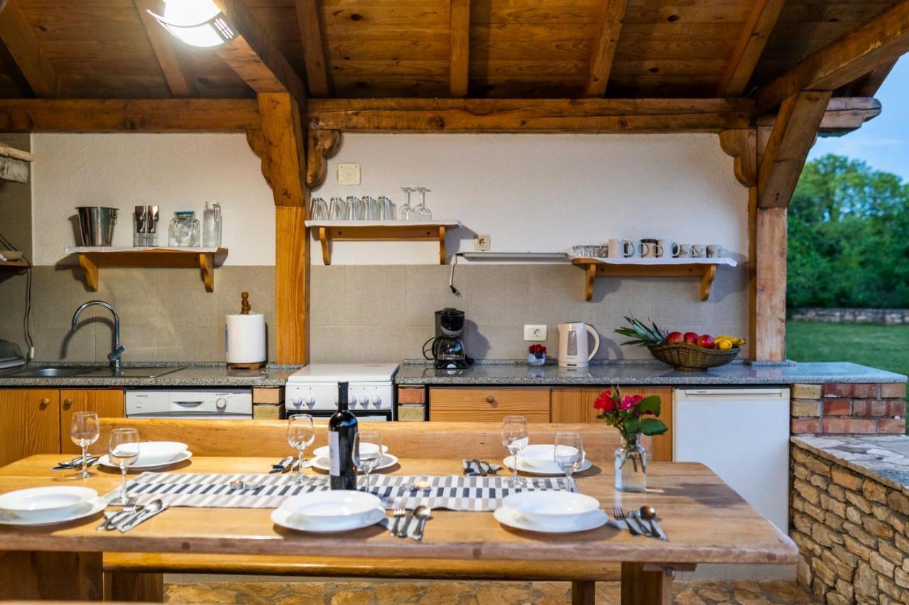 Villa Daja - Adriatic Luxury Villas Oklaj 외부 사진