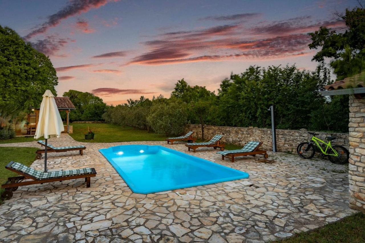 Villa Daja - Adriatic Luxury Villas Oklaj 외부 사진